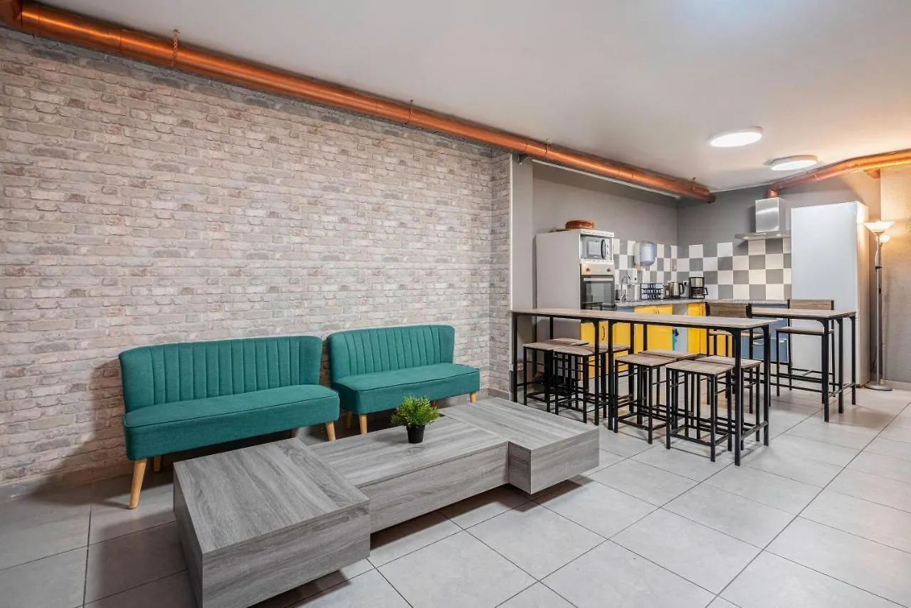 Hostel Casa Barcelo Camp Nou Barcelona L'Hospitalet de Llobregat