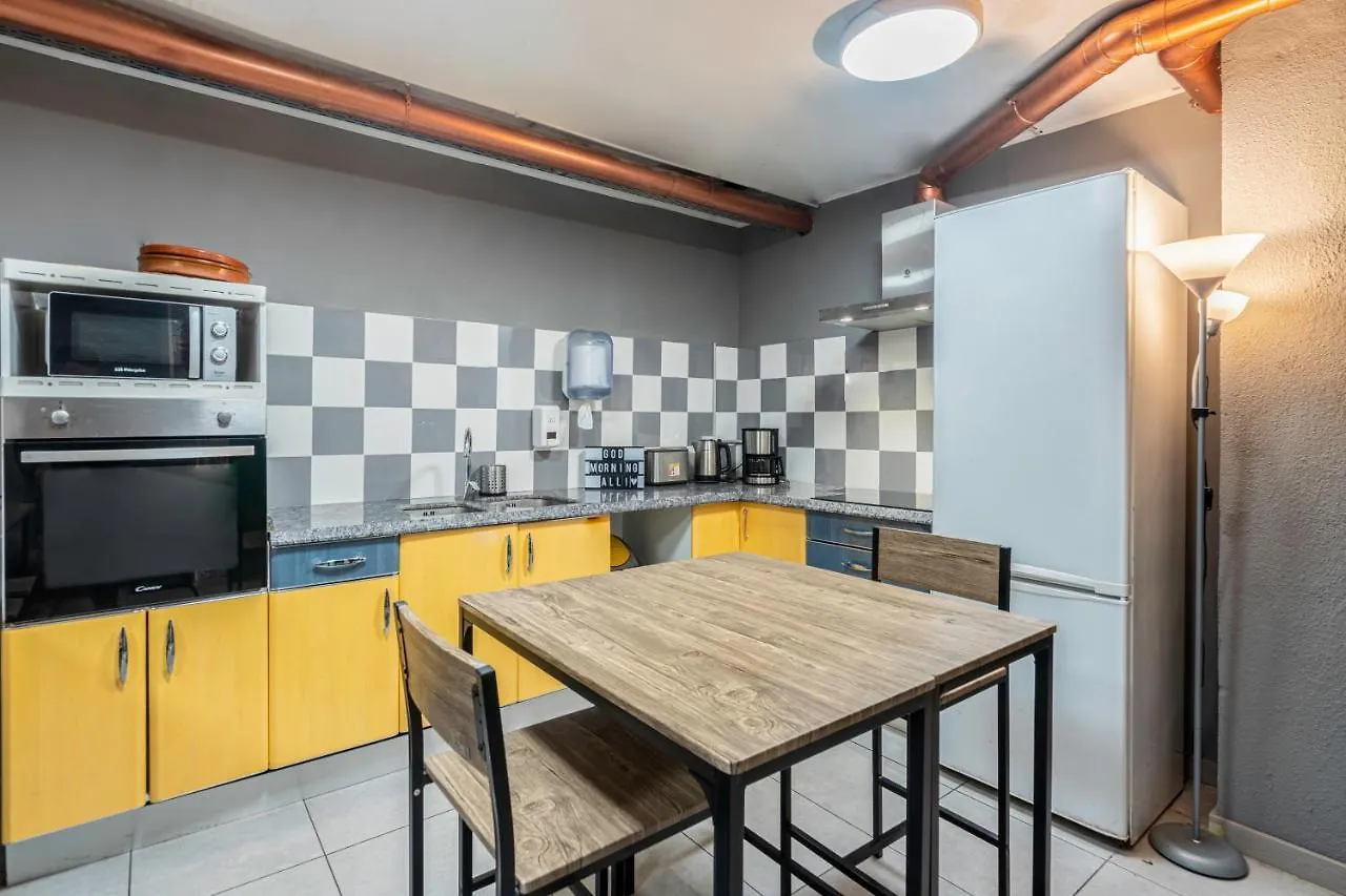 Hostel Casa Barcelo Camp Nou Barcelona L'Hospitalet de Llobregat
